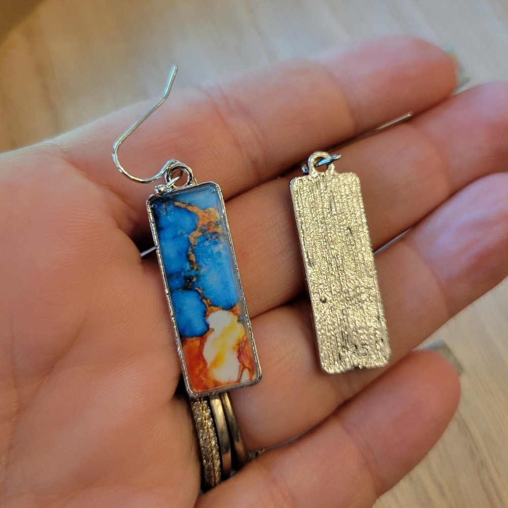 Marbled Watercolor Agate Rectangle Dangle Earrings - Picture 4 of 4
